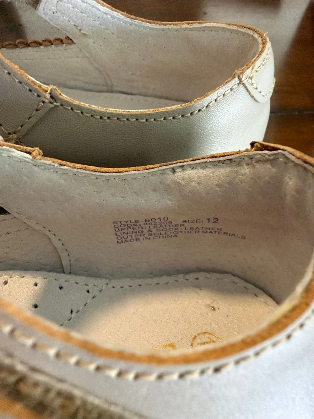 L'Amour Cream Mary Jane Dress Shoes for Kids